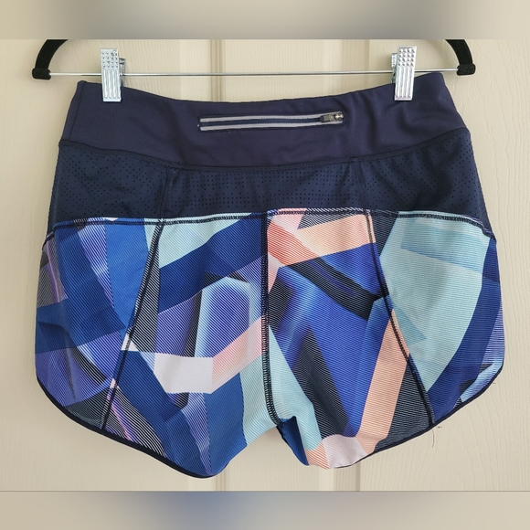 Athleta 'Ready Set Go' Blue Geometric Lined Running Shorts, Size Small - Picture 2 of 6